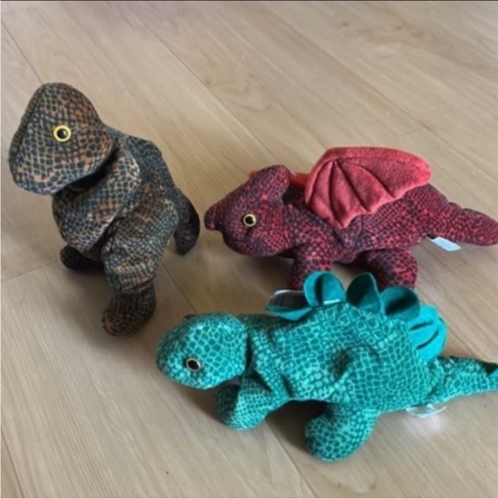 LOT OF 3 PLUSH CREATIONS BEAN BAG DINOSAUR FRIENDS T-REX STEGGIE, EDAPHOSAUR
